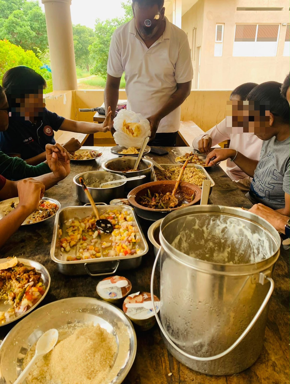 Jaffna-Restaurant-Meal